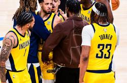 包含印第安纳步行者训练开放日，关键时刻迎来里程碑引欢呼，NBA常规赛在即，球队文化再被提及的词条